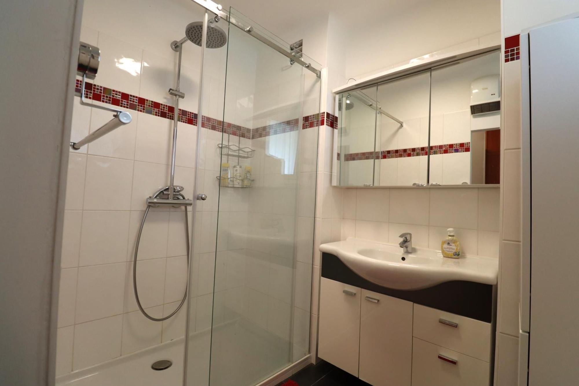 Exclusive Serviced Flat On Taborstrasse Wenen Buitenkant foto